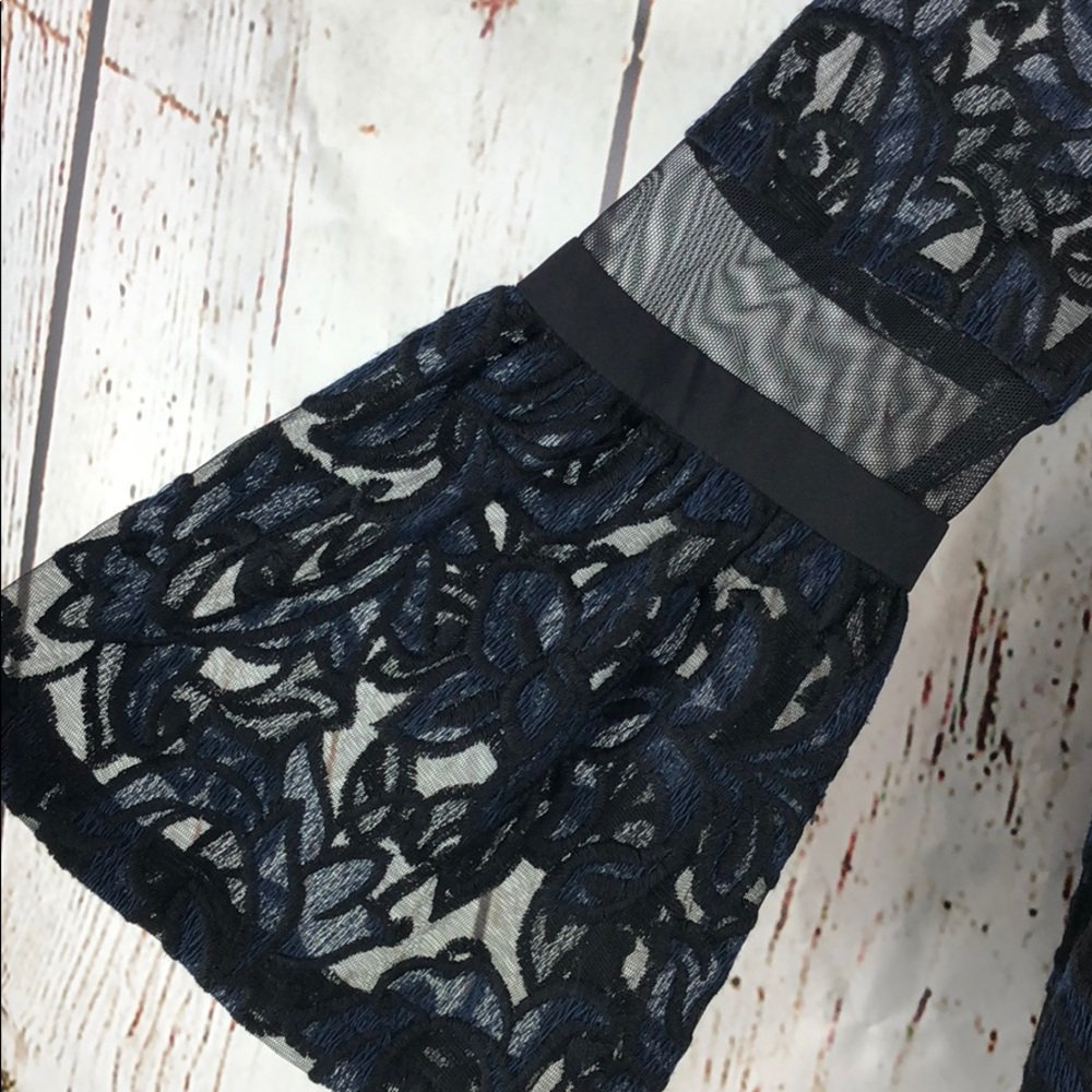 Donna Morgan black and blue embroidered dress - Picture 5 of 7